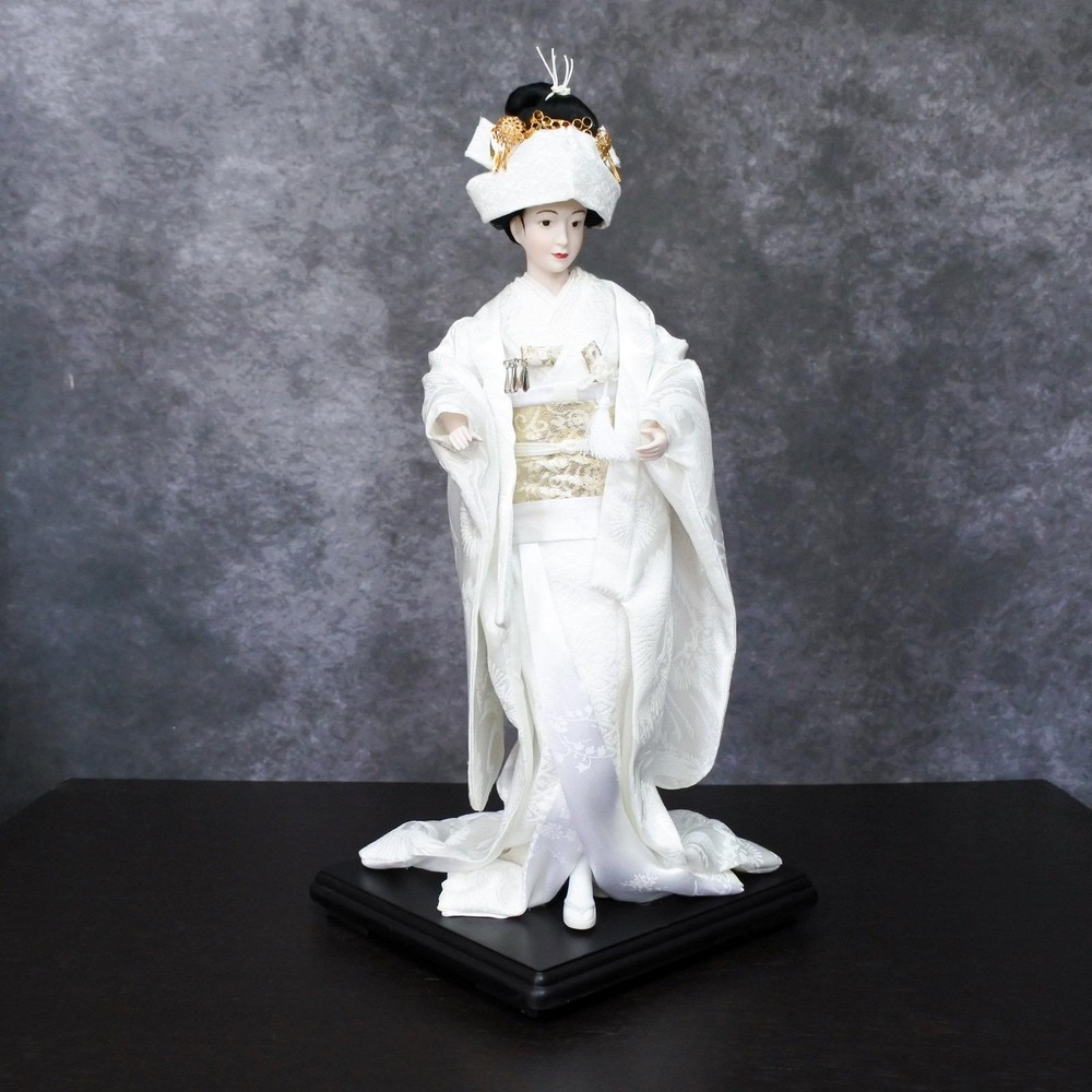 Vintage Limited Edition Danbury Mint Japanese Bride Porcelain Art Doll